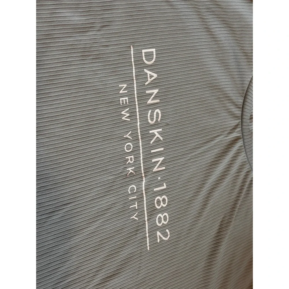 Danskin Lounge Set L Grey Ribbed Short Sleeve Top and Pants Athleisure Co-ord